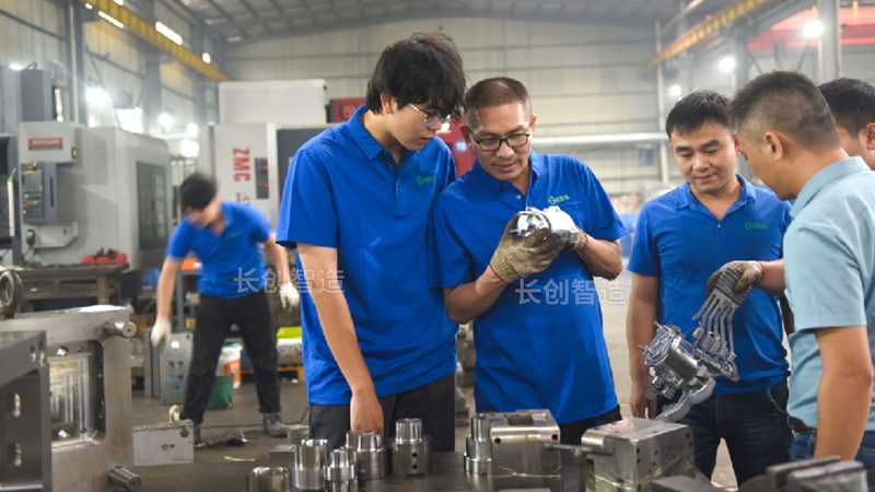 东莞压铸模具批发：揭秘压铸模具的选型与工艺**